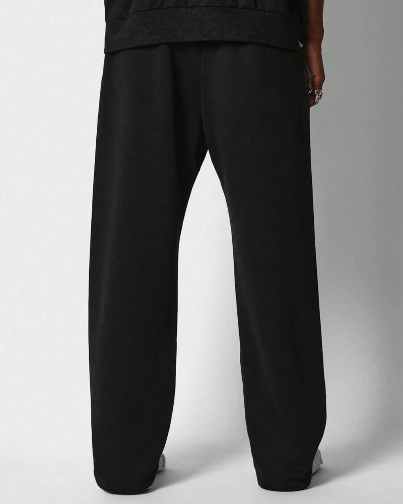 فلاينوف بنطلون رياضي أسود مطبوع "1996" بقصة فضفاضة - Image 2